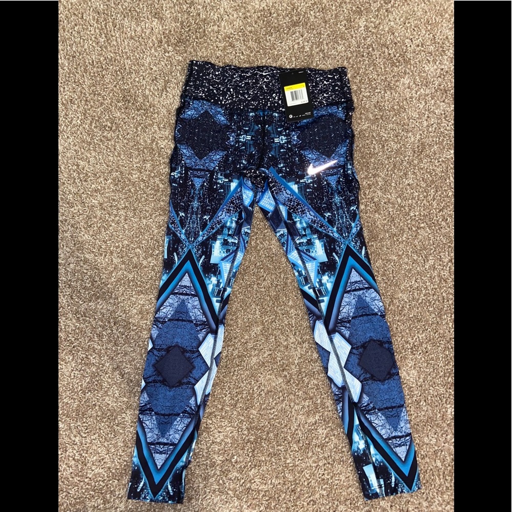 New with tag athletic Nike leggings